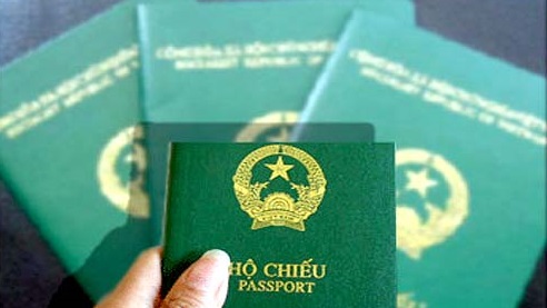 mat ho chieu lam the nao  - Làm thế nào khi mất hộ chiếu trong lúc đi du lịch nước ngoài?