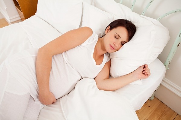 yeu to anh huong den giac ngu ba bau - Những yếu tố ảnh hưởng đến giấc ngủ bà bầu, mẹ cần biết